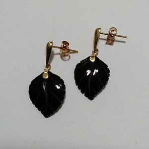 14 KT Onyx Earrings